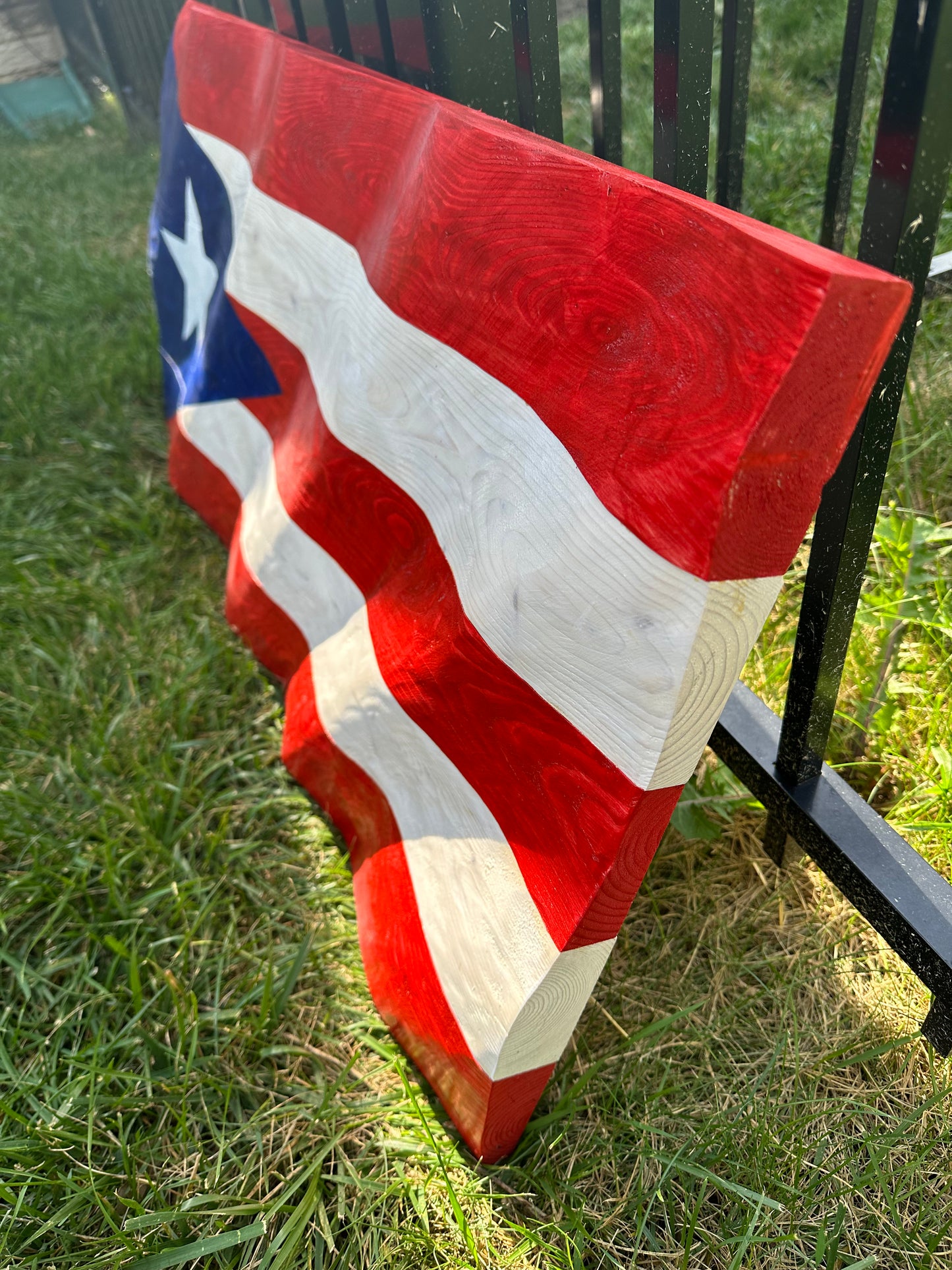 36” Wavy Puerto Rican Flag - Vibrant Outdoor Decor"